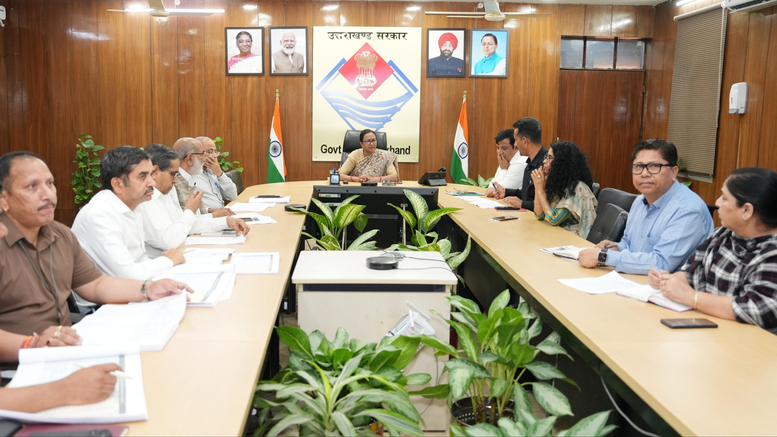 मुख्य सचिव ने व्यय वित्त समिति में विभिन्न विकास योजनाओं को दी मंजूरी