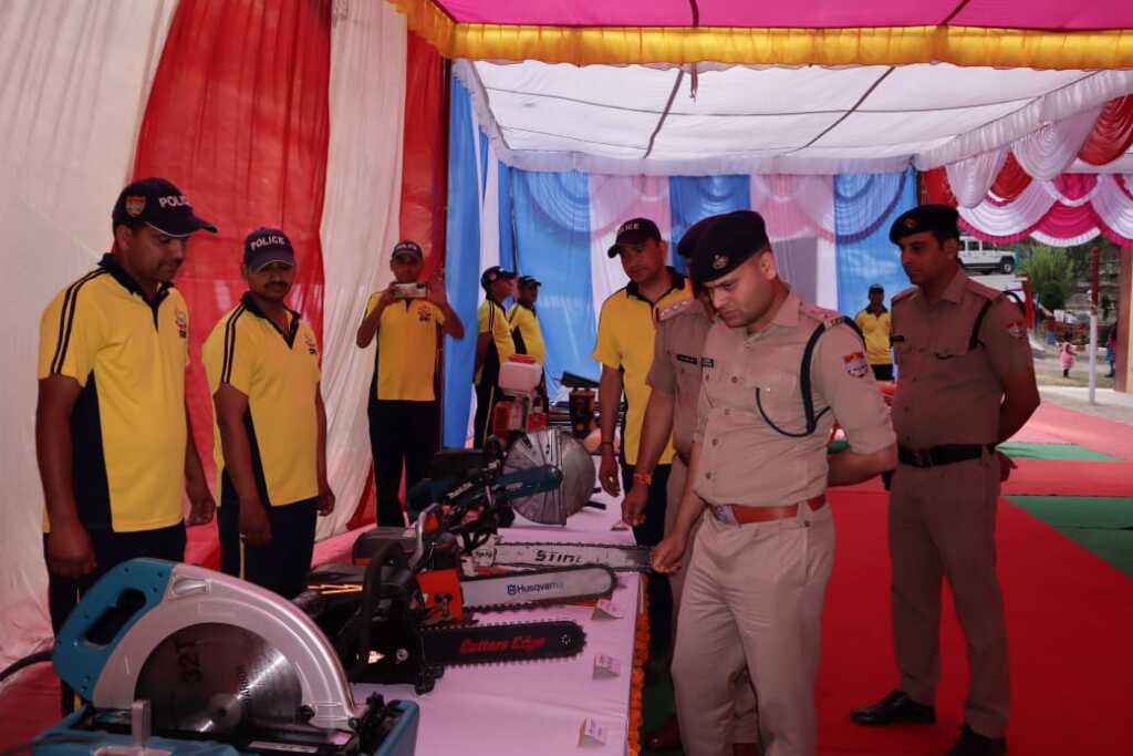 एसडीआरएफ सेनानायक ने कुमाऊं मंडल की पोस्टों का आकस्मिक निरीक्षण किया