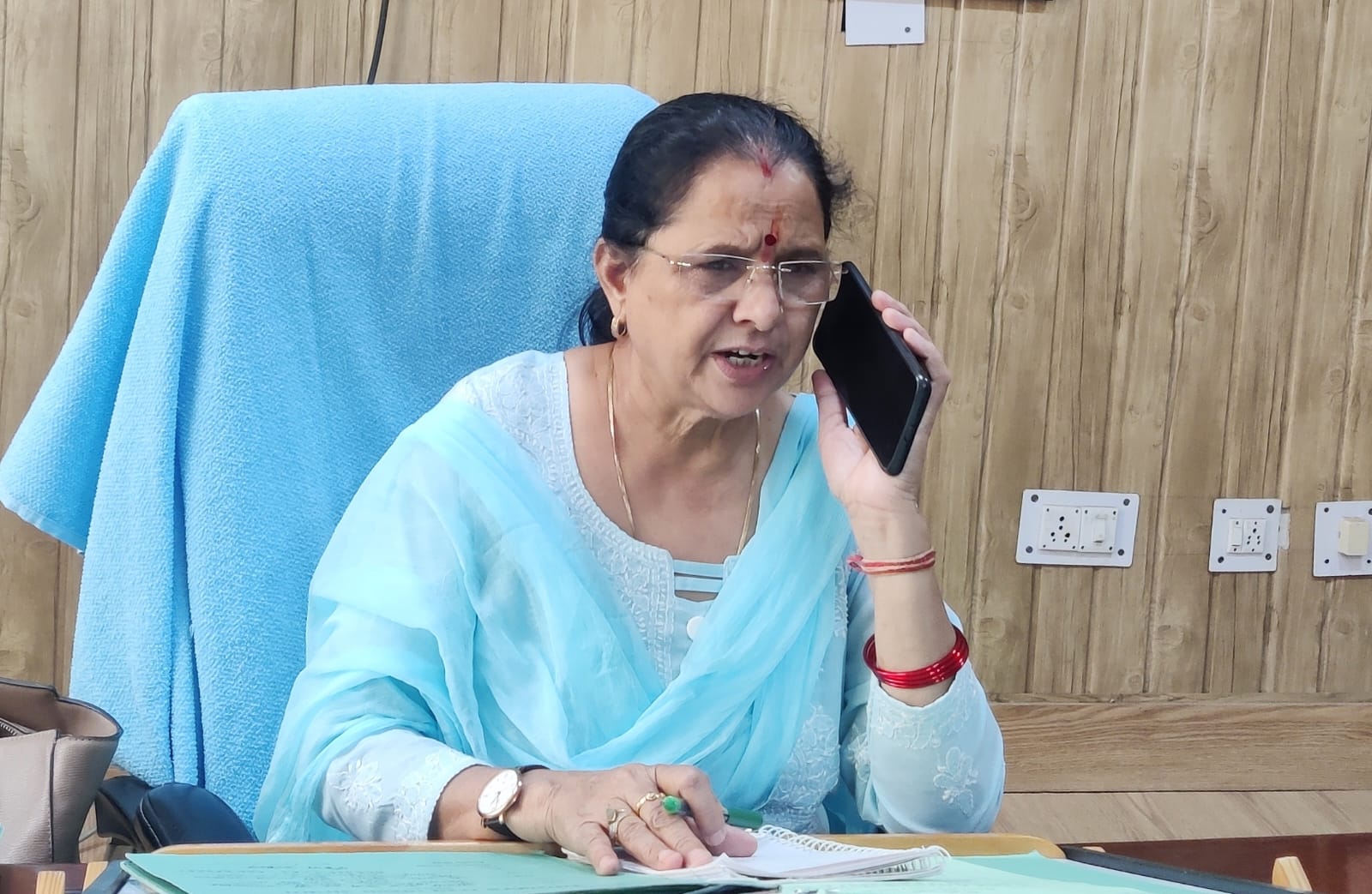 देहरादून में महिला के साथ हैवानियत , महिला आयोग ने लिया संज्ञान, आरोपी पर सख्त कार्रवाई के निर्देश।