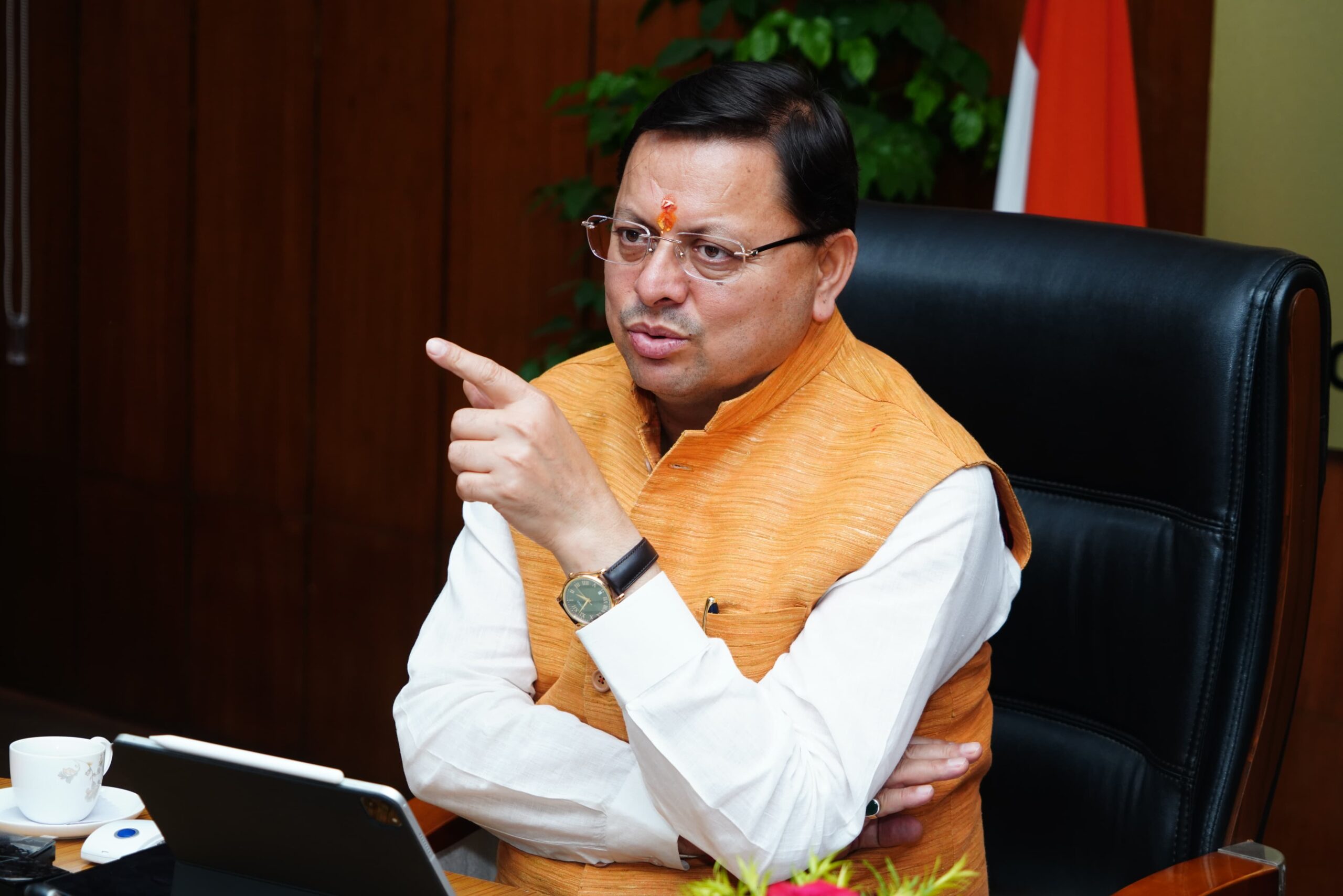 मुख्यमंत्री ने दिए निर्देश: चारधाम यात्रा से पहले पूरी हों सभी तैयारियां, CCTV से होगी संवेदनशील स्थानों की निगरानी