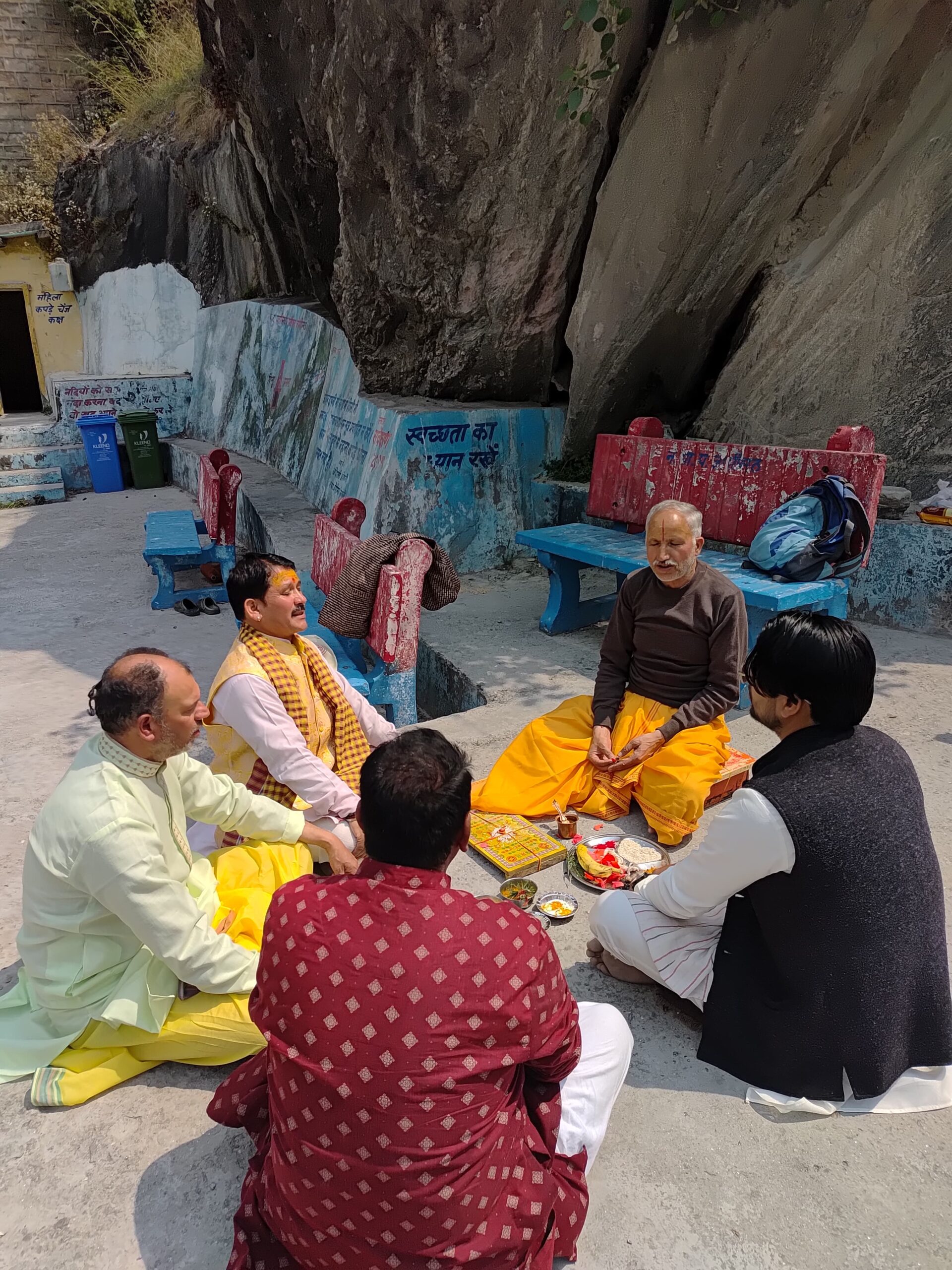 बदरीनाथ धाम यात्रा 2025: श्रीमद देवी भागवत कथा यज्ञ का भव्य समापन, बुधवार को भंडारे का आयोजन।