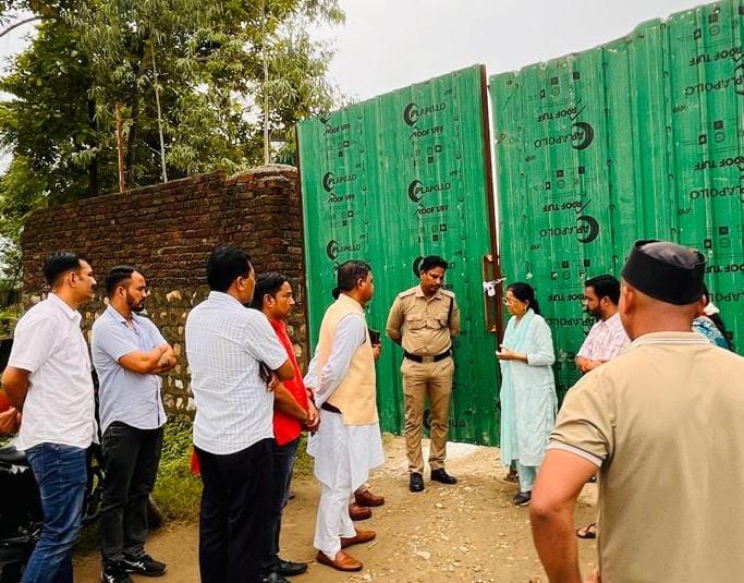 देहरादून: क्रेशर में मिली किशोरी की लाश, महिला आयोग ने पुलिस को दिए सख्त निर्देश