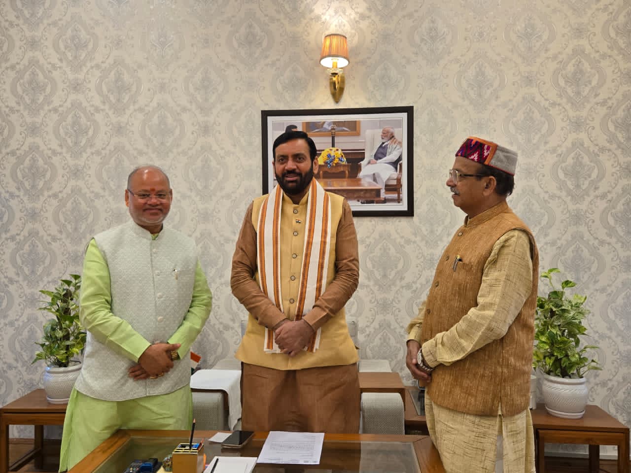 साहिल बिष्ट हत्याकांड: राज्यमंत्री की हरियाणा सीएम से मुलाकात, न्याय की मांग