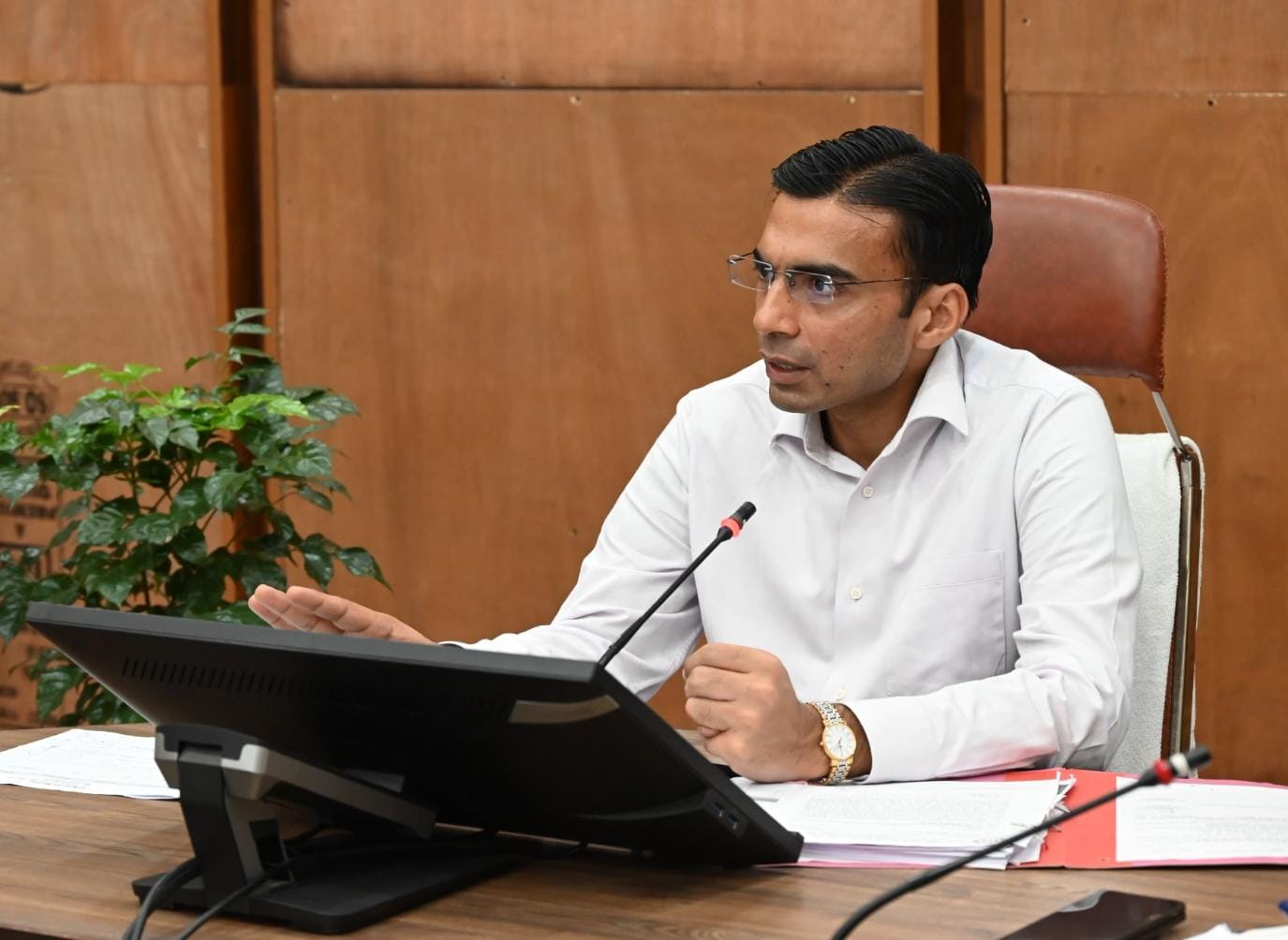 महिला सशक्तिकरण को समर्पित जिला प्रशासन का प्रोजेक्ट “ऑटोमेटेड पार्किंग” धरातल पर