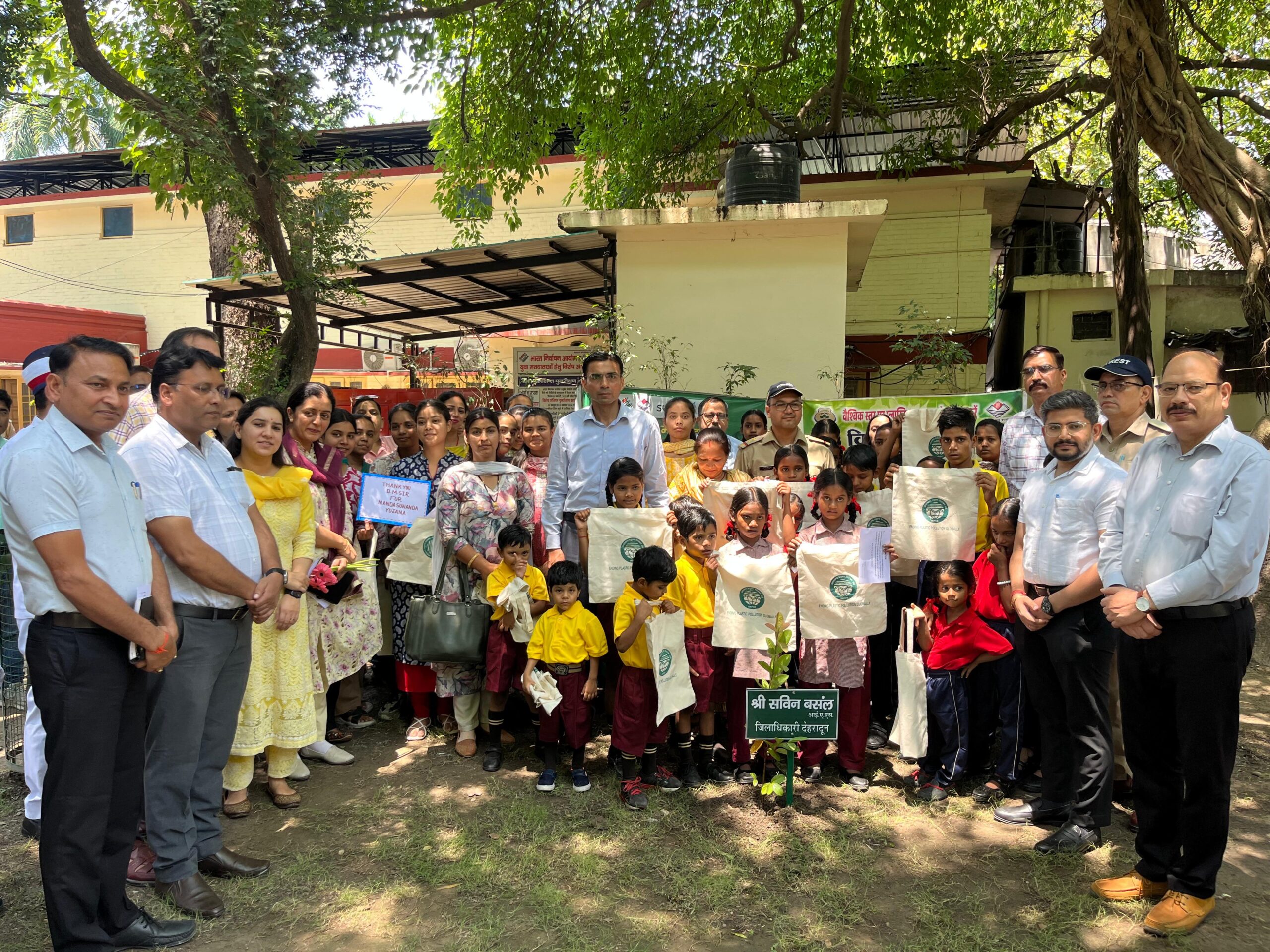 चाइल्ड फ्रेंडली संरचना और विशेषज्ञ शिक्षक सुविधाओं से शिक्षा की अलख जगाता जिला प्रशासन का आधुनिक इंटेंसिव केयर सेंटर