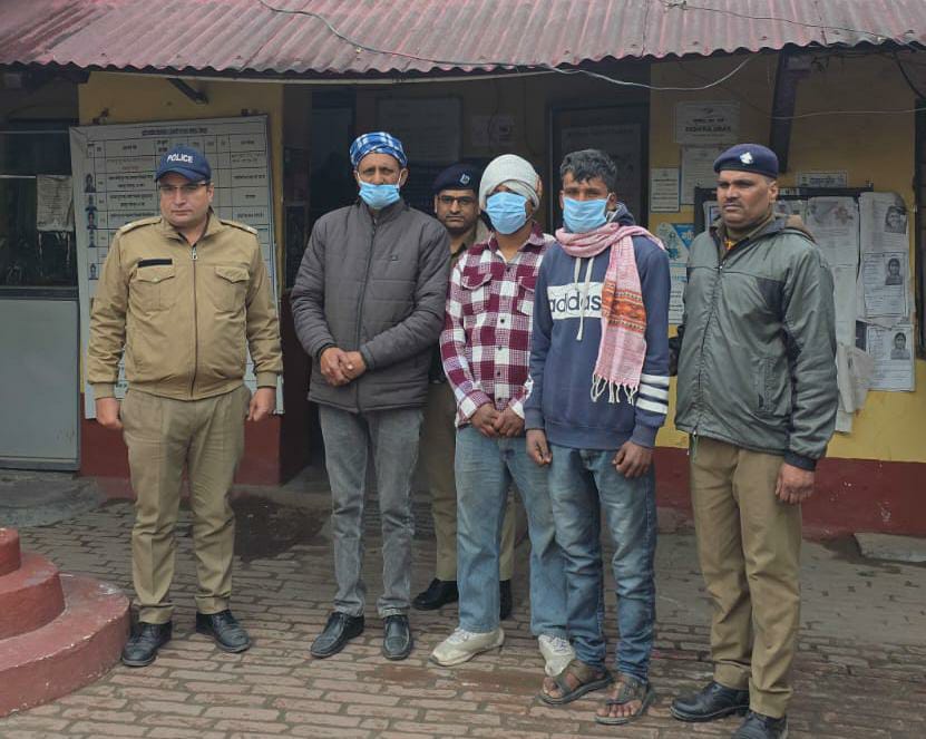 देहरादून पुलिस का बड़ा एक्शन: रात भर चला अभियान, 8 वारंटी अभियुक्त गिरफ्तार.