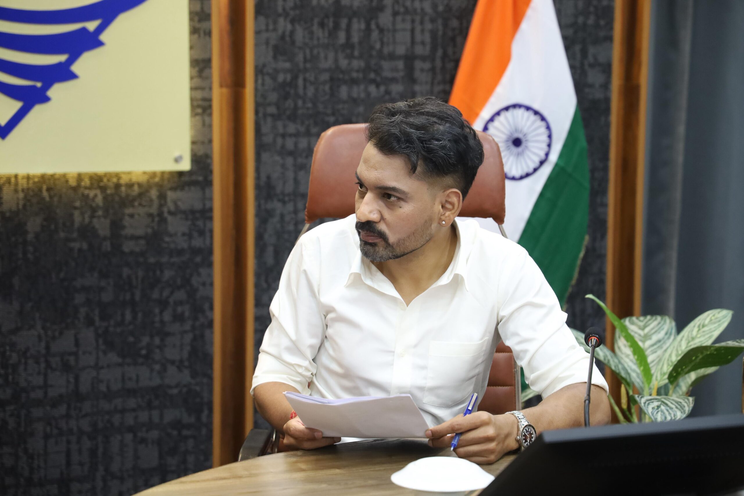 रात्रिकालीन कार्यों को मिली सशर्त अनुमति, लापरवाही पर डीएम का सख्त रुख