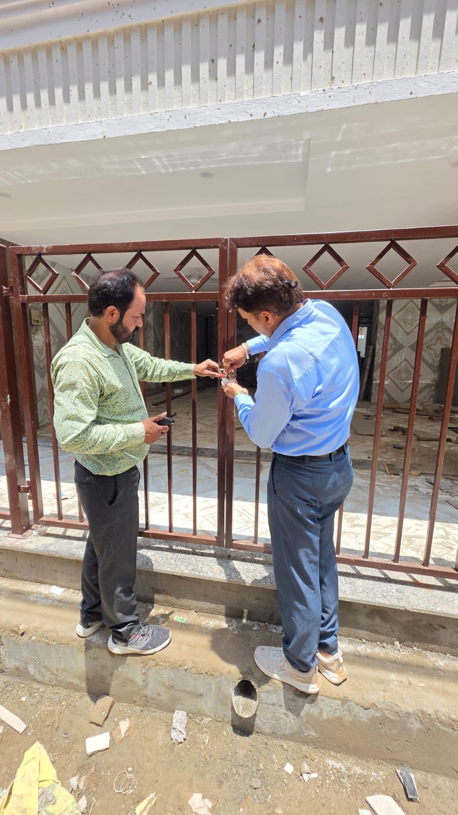 एमडीडीए का अवैध निर्माणों पर बड़ा प्रहार, विधौली और रानीपोखरी में पांच निर्माण सील