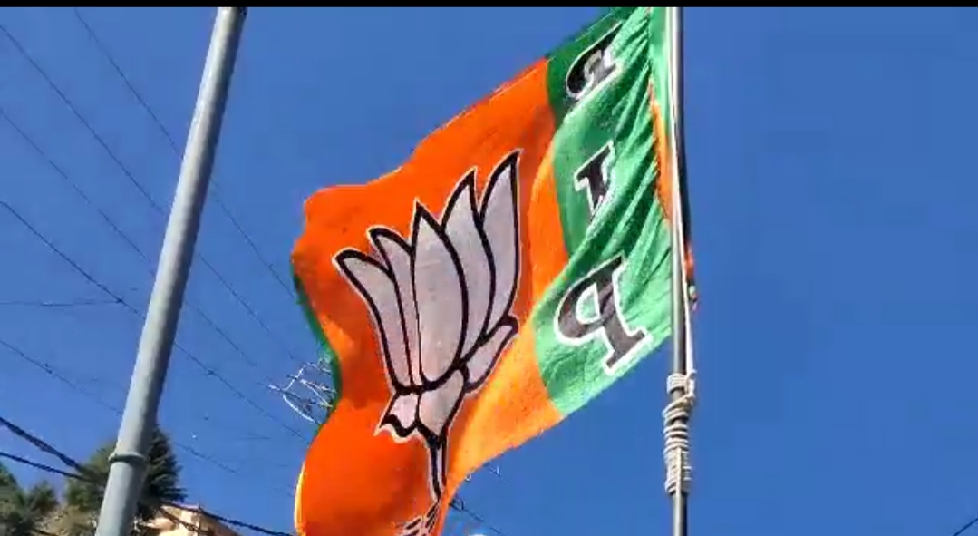 भाजपा में मचे घमासान के बीच सीएम धामी और मदन कौशिक दिल्ली तलब