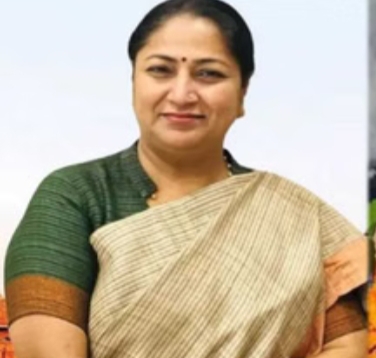 मुख्यमंत्री रेखा गुप्ता पर जनसुनवाई के दौरान हमला, राजनीतिक नेताओं ने की निंदा