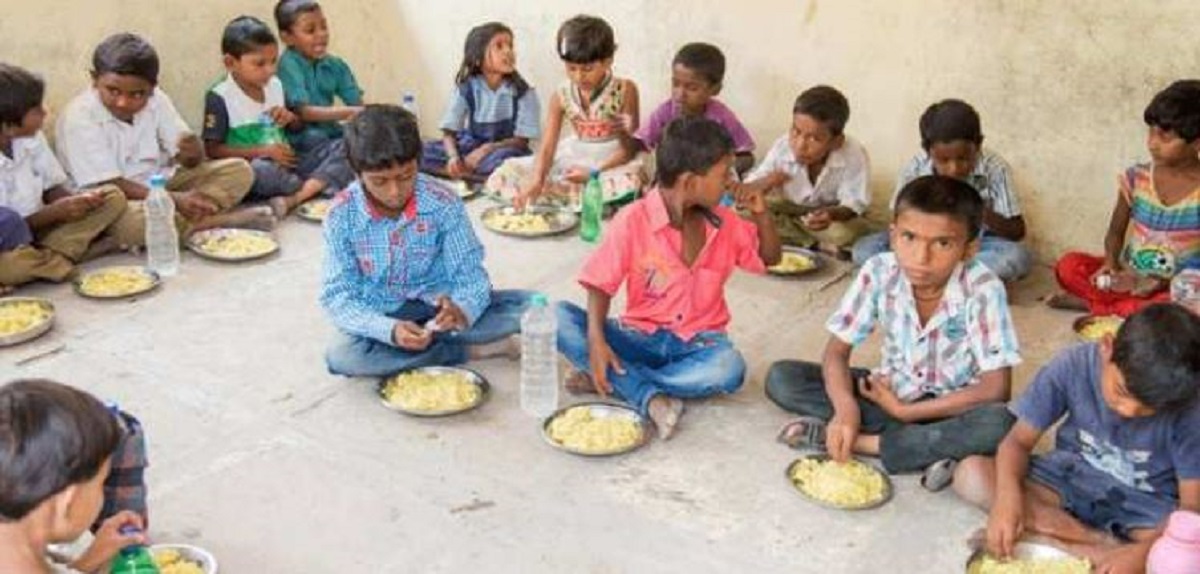 झारखंड में 33 लाख बच्चों के भोजन पर संकट, केन्द्र सरकार ने अभी तक नहीं दिया फंड