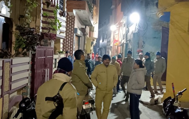 हरिद्वार में संविदा कर्मचारी ने लाइसेंसी रिवॉल्वर से खुद को मारी गोली....