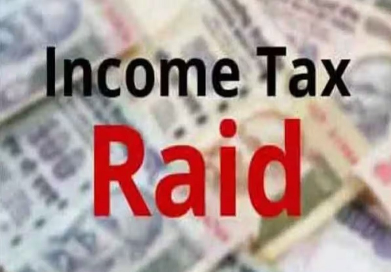 ‘आयकर विभाग ने तीन बिल्डरों के ठिकानों पर छापे मारे, करोड़ों की टैक्स चोरी का आरोप’
