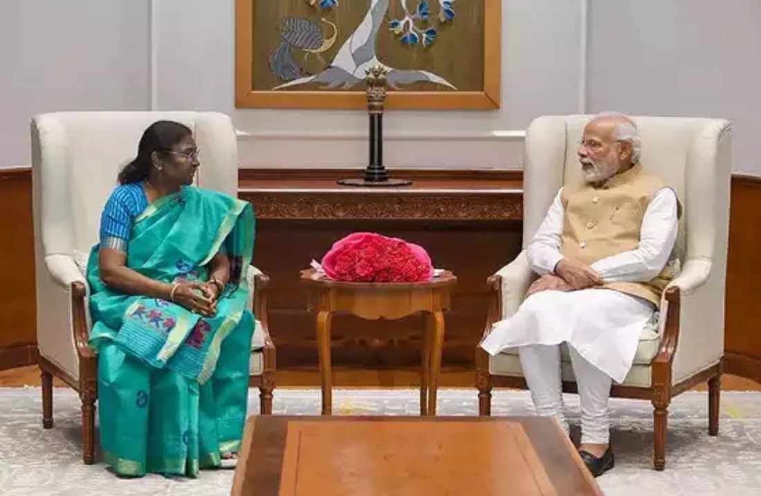 भारत में आत्महत्याओं का सिलसिला लगातार बढ़ता ही जा रहा हैं, कारोबारियों का जान देने का आंकड़ा, सरकार नहीं दे रही ध्यान.
