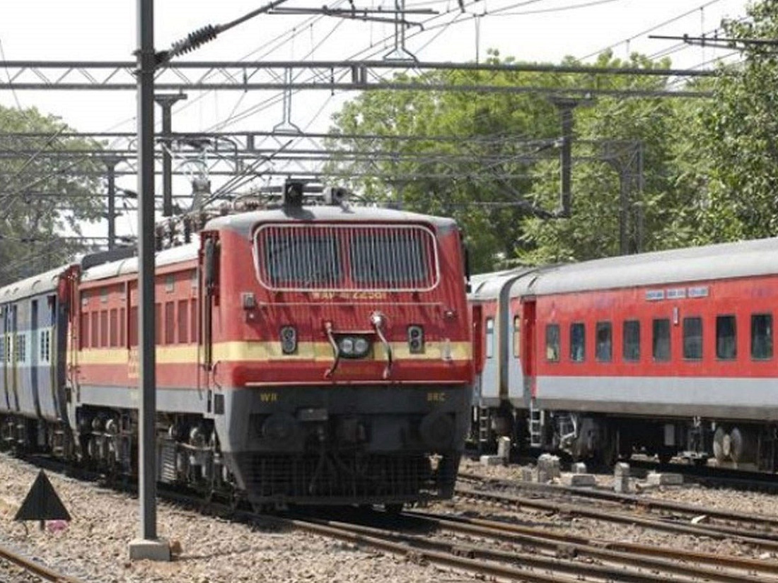 Indian Railways: भारतीय रेल हमारे राष्ट्रीय जीवन की जीवन रेखा है. यदि उसका तेज विकास होता है, इसका लाभ समूची आबादी को मिलता है.