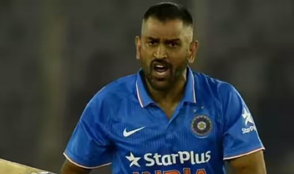 जब गुस्साए महेंद्र सिंह धोनी ने पूरी टीम को दिया था अल्टीमेटम, वर्ल्ड कप में खेलना है तो: