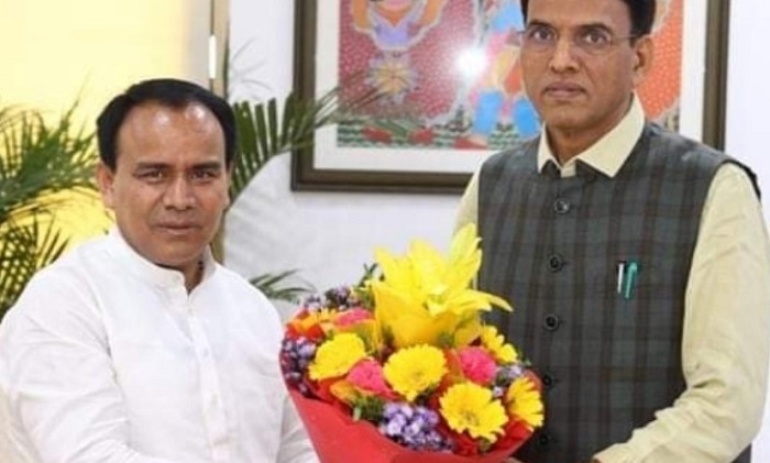 “उत्तराखण्ड में अब हिंदी में मेडिकल की पढ़ाई: स्वास्थ्य सेवाओं का एक नया मोड़”