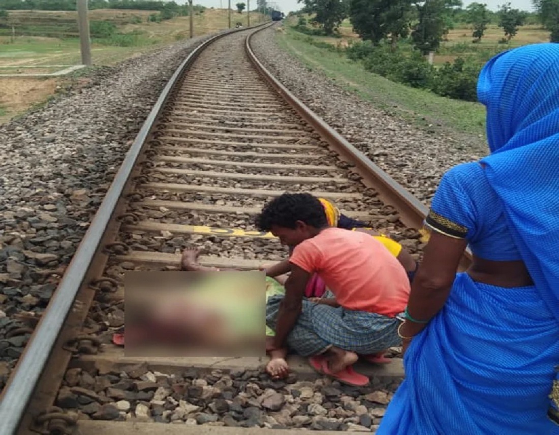 Moradabad: मुरादाबाद में ट्रेन की चपेट में आकर हुई छात्रा की मौत.