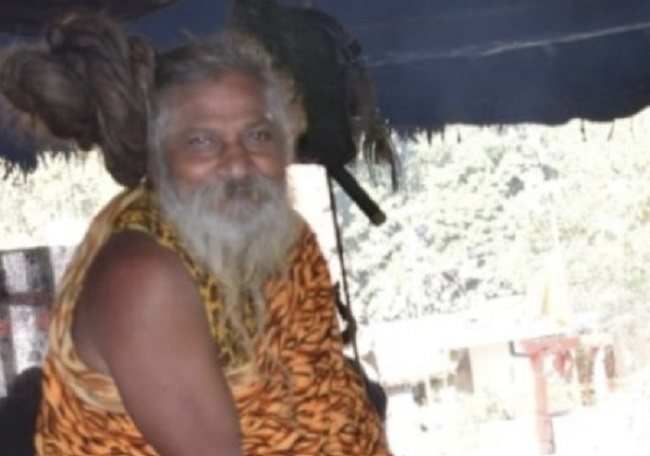 खटीमा में डबल मर्डर से मची सनसनी पुजारी समेत दो लोगों की हत्या खटीमा विधायक भुवन कापड़ी घटनास्थल पर मौजूद...