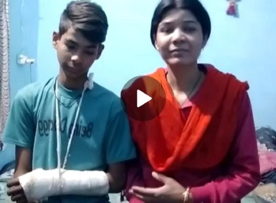 सरकारी स्कूल के शिक्षक ने कर दी हद पार, बच्चे क़ो इतना मारा की टूट गया हाथ: पौड़ी