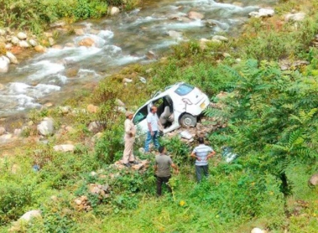 पौड़ी: कोटद्वार मे हुआ दर्दनाक हादसा, दो लोगों की मौके पर मौत.