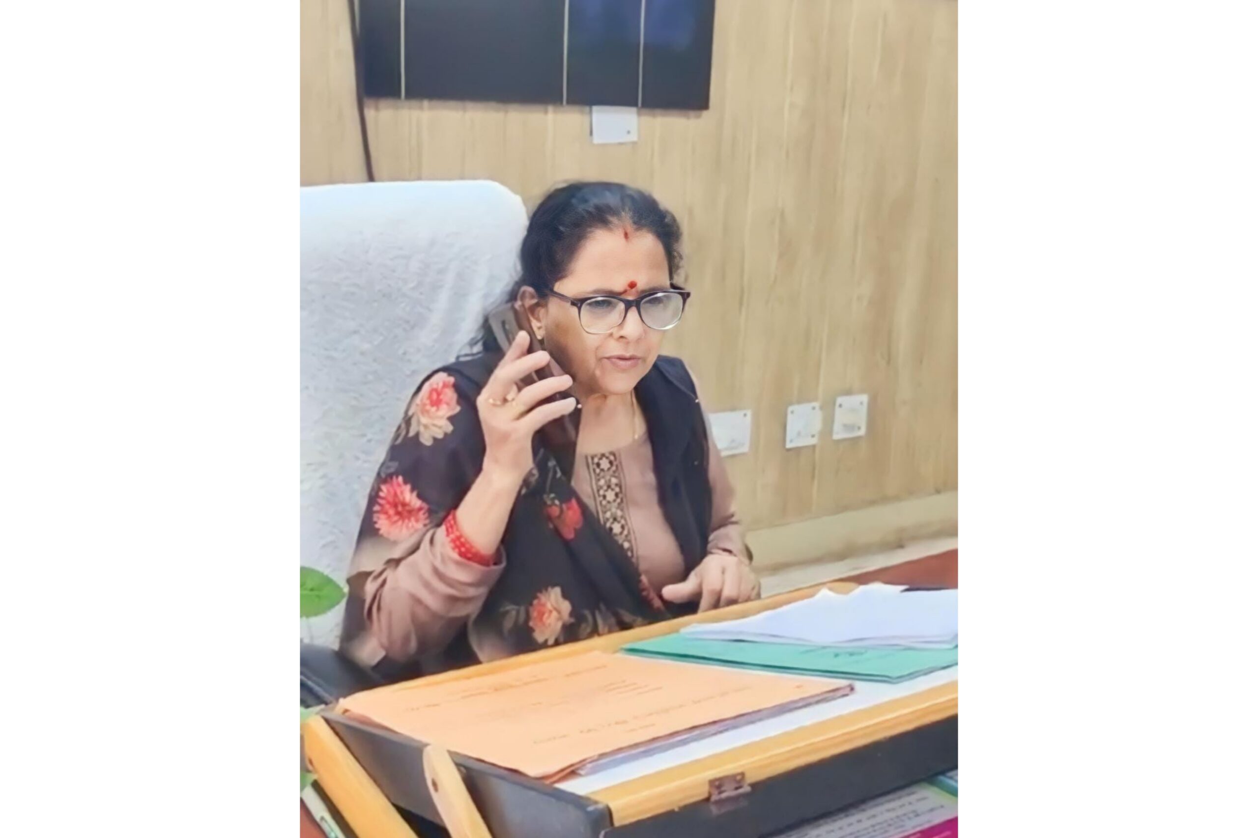 महिलाओं से अभद्रता व छेड़छाड़ के मामले में महिला आयोग की अध्यक्ष ने दिए कार्यवाही के निर्देश