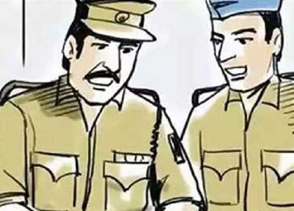 पुलिसकर्मियों पर अश्लील हरकत करने का आरोप: हरिद्वार में एक विवाद