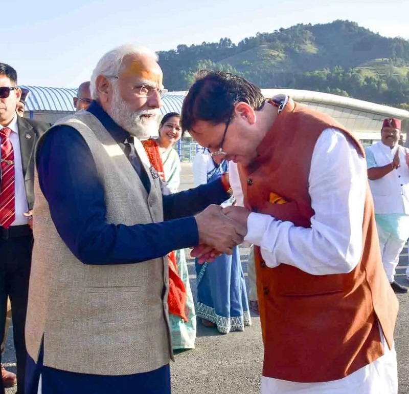 “प्रधानमंत्री नरेंद्र मोदी ने पिथौरागढ़ में भारी जनसभा में की मुख्यमंत्री धामी सराहना”