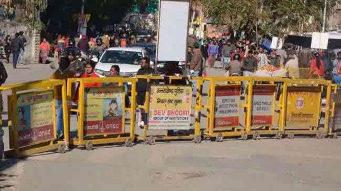 Road safety: रोड सेफ्टी वर्ल्ड सीरीज क्रिकेट मैच से तीन घंटे पहले रूट डायवर्ट रहेंगे.
