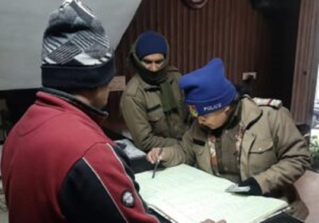 पुलिस की 6 टीमों ने होटल रेस्टोरेंट ढाबे और बस स्टैंड पर की ताबड़तोड़ छापेमारी: रुड़की