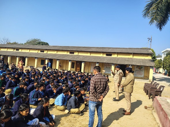 SSP अजय सिंह के निर्देशों पर जागरूकता अभियान जारी