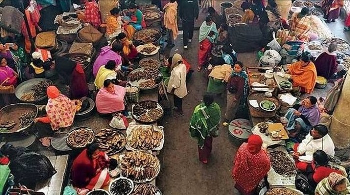 शादीशुदा महिलाओं का बाजार आपने देखा क्या ?