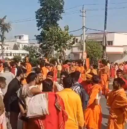 कुरुक्षेत्र में महायज्ञ के दौरान फायरिंग: ब्राह्मणों को खाना परोसने को लेकर विवाद, एक को गोली लगी, स्थिति तनावपूर्ण