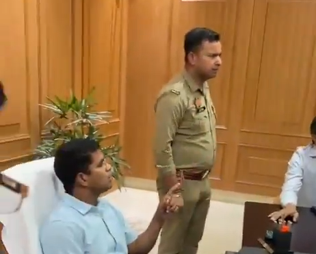 बरेली में व्यापारियों का बीडीए कार्यालय पर प्रदर्शन, ध्वस्तीकरण आदेश के विरोध में नोकझोंक