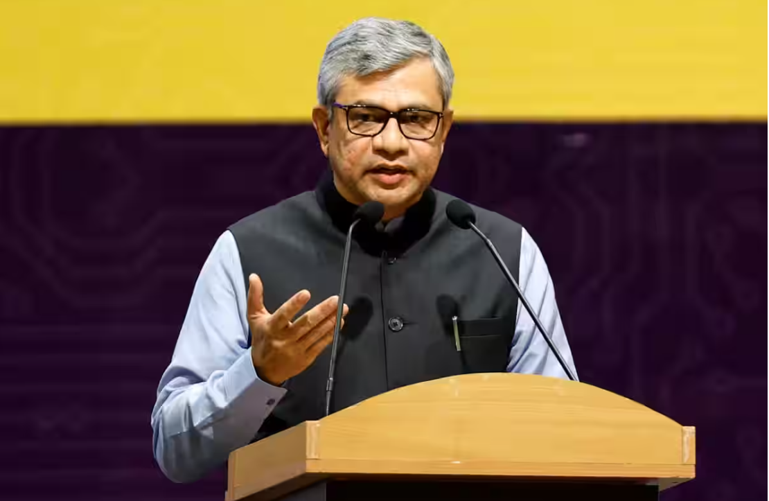 01 मई से सरकारी विभागों में अनिवार्य बायोमैट्रिक उपस्थिति, ई-ऑफिस और परियोजनाओं की निगरानी होगी तेज