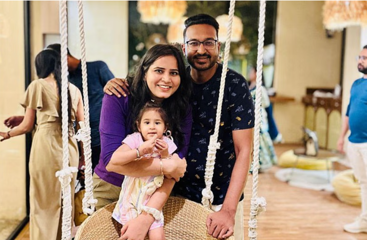 तीन साल की वियाना ने लिया संथारा: विश्व की सबसे कम उम्र की त्यागव्रती बनी इंदौर की मासूम, जैन समाज ने जताया गौरव