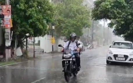 उत्तराखंड में 26 जून तक भारी बारिश का अलर्ट, एसओईसी ने जिलाधिकारियों को भेजा सतर्कता पत्र