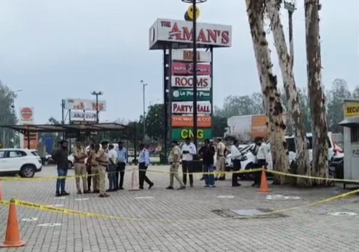 कुरुक्षेत्र: बाइक सवार बदमाशों ने अमन होटल पर की ताबड़तोड़ फायरिंग, जांच में जुटी पुलिस