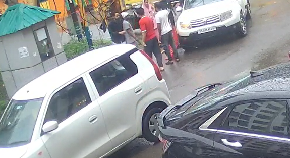 रुड़की में दर्दनाक हादसा: कार की चपेट में आने से युवती की मौत