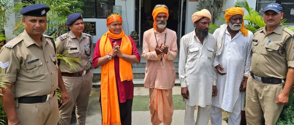 देहरादून: ‘ऑपरेशन कालनेमि’ में बड़ी सफलता, बांग्लादेशी नागरिक समेत 25 छद्म वेशधारी गिरफ्तार