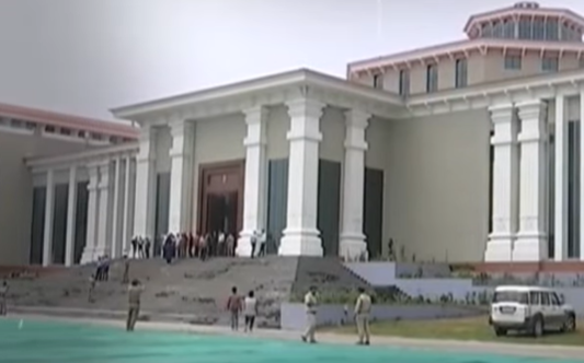 Assembly Monsoon Session Update : भराड़ीसैंण विधानसभा के मानसून सत्र में हंगामे के कारण कार्यवाही दोपहर 3 बजे तक के लिए स्थगित।