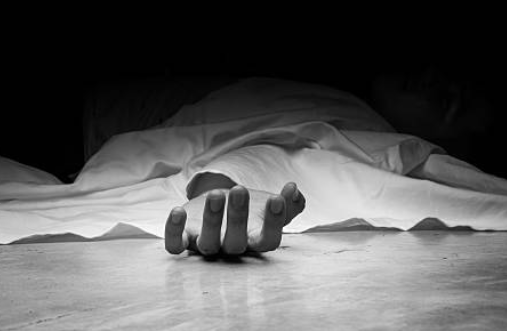 खांडगांव फ्लाईओवर के पास बाड़मेर एक्सप्रेस की चपेट में आकर अज्ञात महिला की मौत