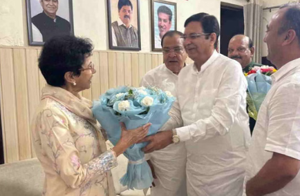 Politics: डेढ़ साल बाद देहरादून पहुंचीं उत्तराखंड कांग्रेस प्रभारी कुमारी सैलजा