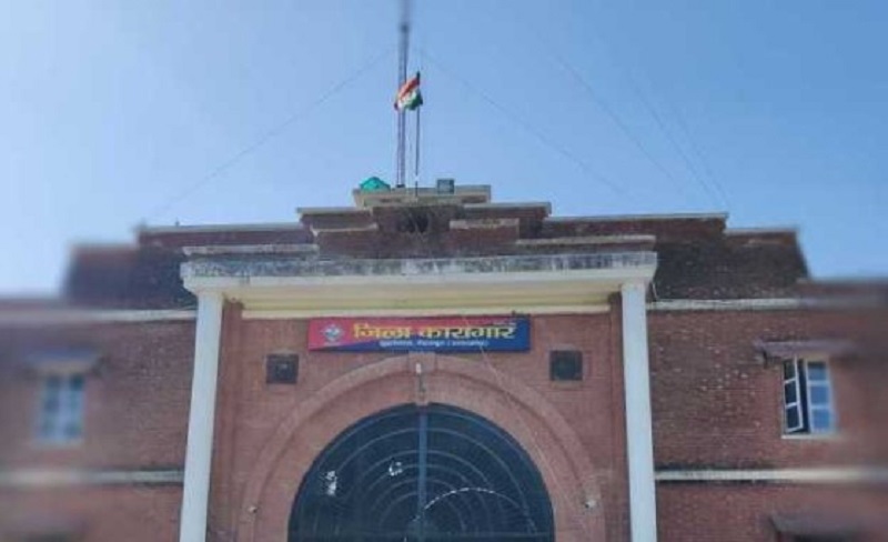 सुद्धोवाला जेल में मुल्जिम ड्यूटी में लापरवाही बरतने वाले 04 पुलिसकर्मियों को एसएसपी दून ने किया तत्काल प्रभाव से निलंबित....