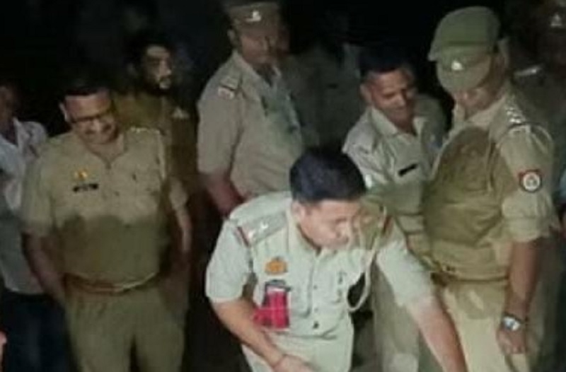 ट्रैक्टर ने बाइक को मारी टक्कर हादसे में पिता-पुत्र की हुई दर्दनाक मौत: