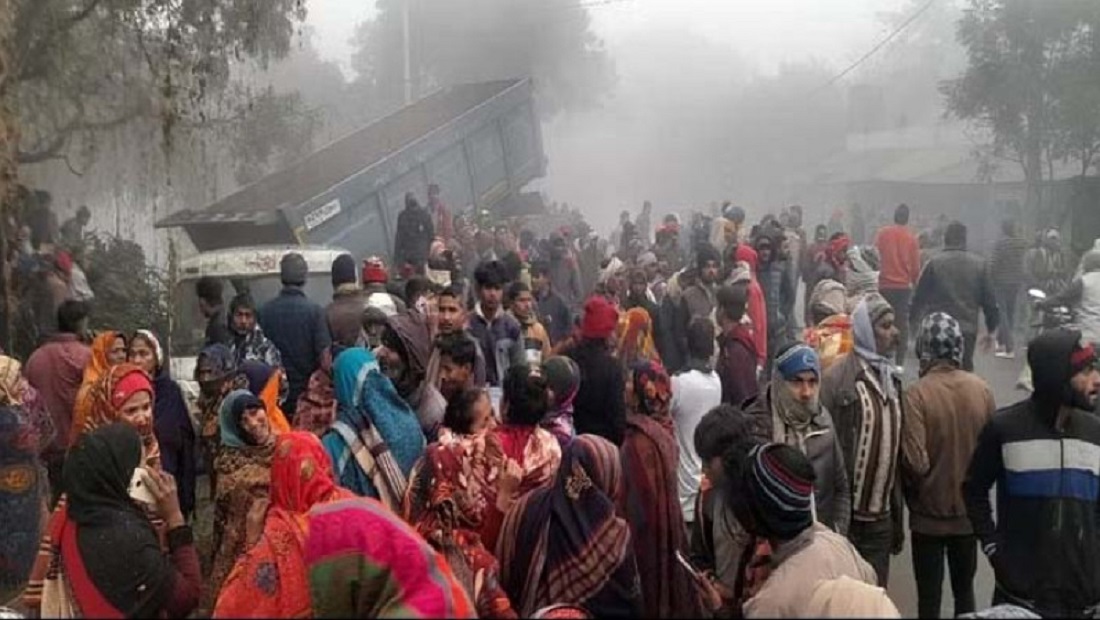 उत्तर प्रदेश के रायबरेली जिले में बुधवार की सुबह बड़ा सड़क हादसा, तीन लोगों की मौत: