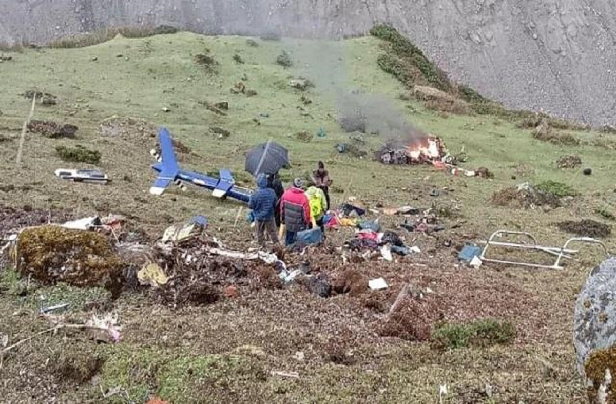 उत्तराखंड: धार्मिक पर्यटन से ज्यादा कमाई के लालच में उत्तराखंड में यात्रियों के साथ ही जैव विविधता और वन्य जीवों के जीवन से  किया जा रहा खिलवाड़, हैलीकाप्टर दुर्घटनाएं आखिर कब तक.