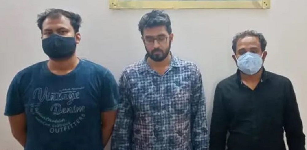 उत्तराखंड एसटीएफ और साइबर थाना कुमाऊं को जिसकी थी तलाश वो आखिर गिरफ्त में आठ माह की मेहनत के बाद आया टूरिस्ट वीजा पर देश में आकर लोगो को साइबर फ्रॉड में करोड़ों का लगाया चूना.