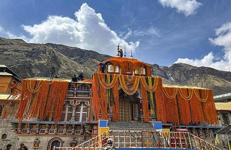 उत्तराखंड सरकार ने चारधाम श्रद्धालुओं के लिए 11 भाषाओं में जारी की एडवाइजरी: