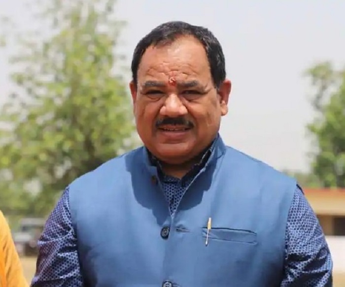 पूर्व कैबिनेट मंत्री हरक सिंह के ठिकानों पर विजिलेंस ने की छापेमारी, मामले में सियासी हलचल